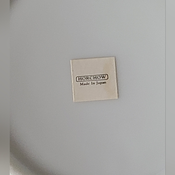 Horchow - Tobacco Leaf Tea Cup With Infuser & Lid and Sugar Bowl With Top Set - Picture 6 of 15